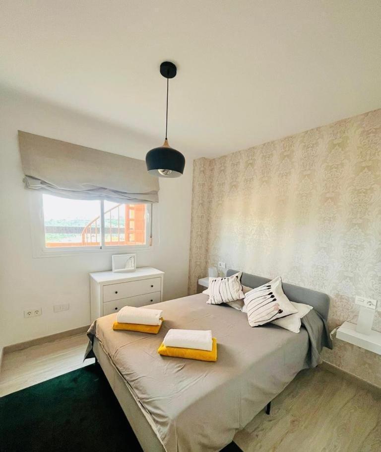 2 Bedroom Penthouse With A Private 360 Rooftop Terrace With Sea And Mountain Views Bahia de Casares Dış mekan fotoğraf